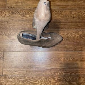 Michael kors short bootie style pump